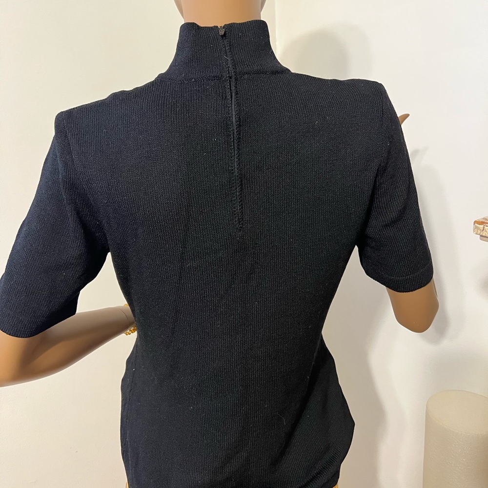 St. John Basics - image 2